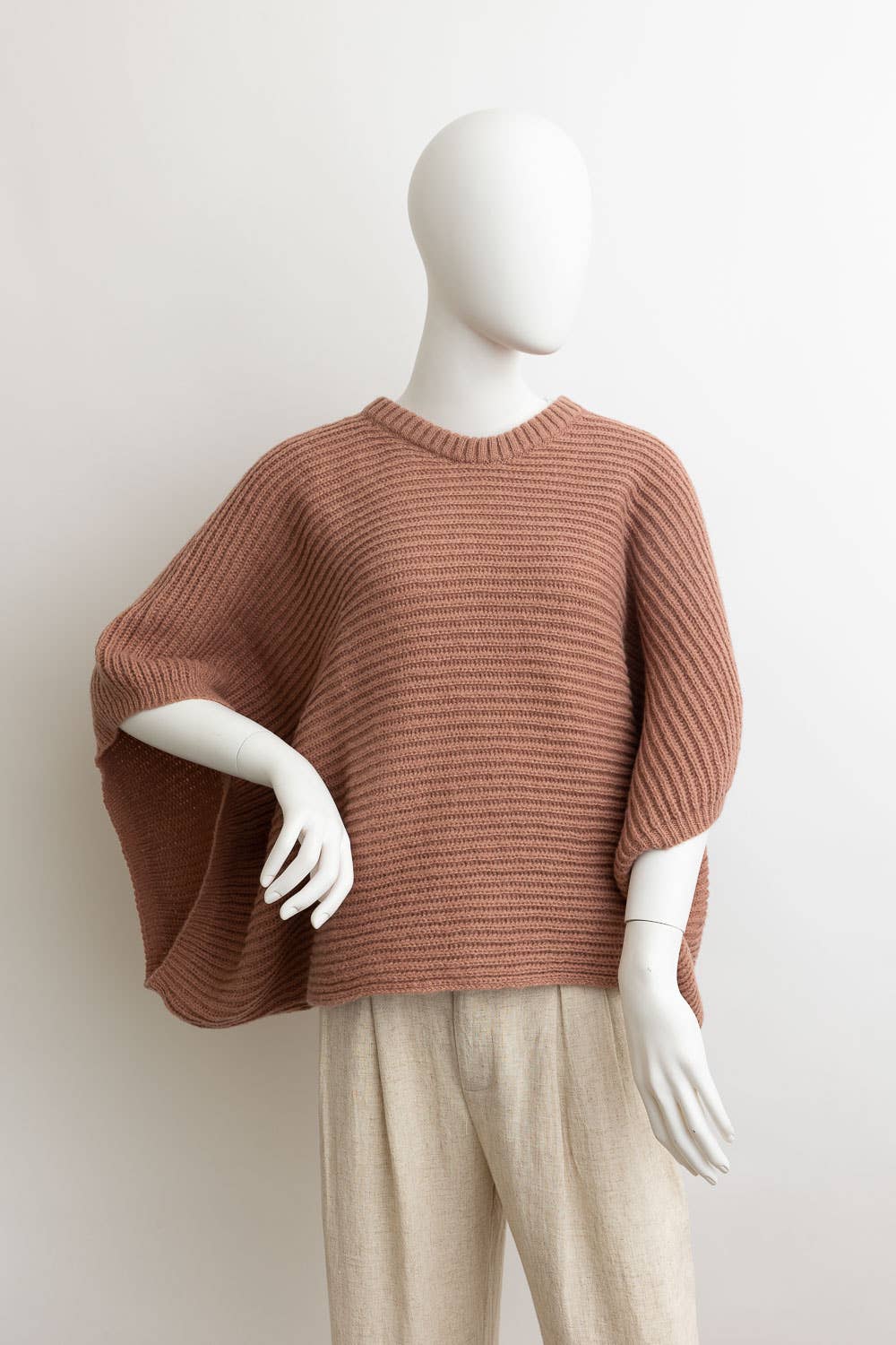 Metropolitan Elegance Rib-Knit Arm Poncho