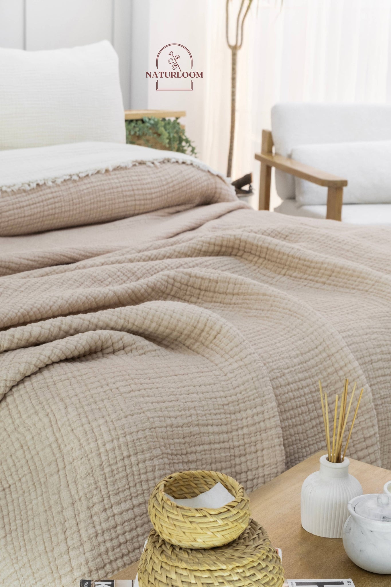6 Layer Organic GOTS Certified Muslin Quilt - Natural Comfort, Breathable & Cozy Year Round