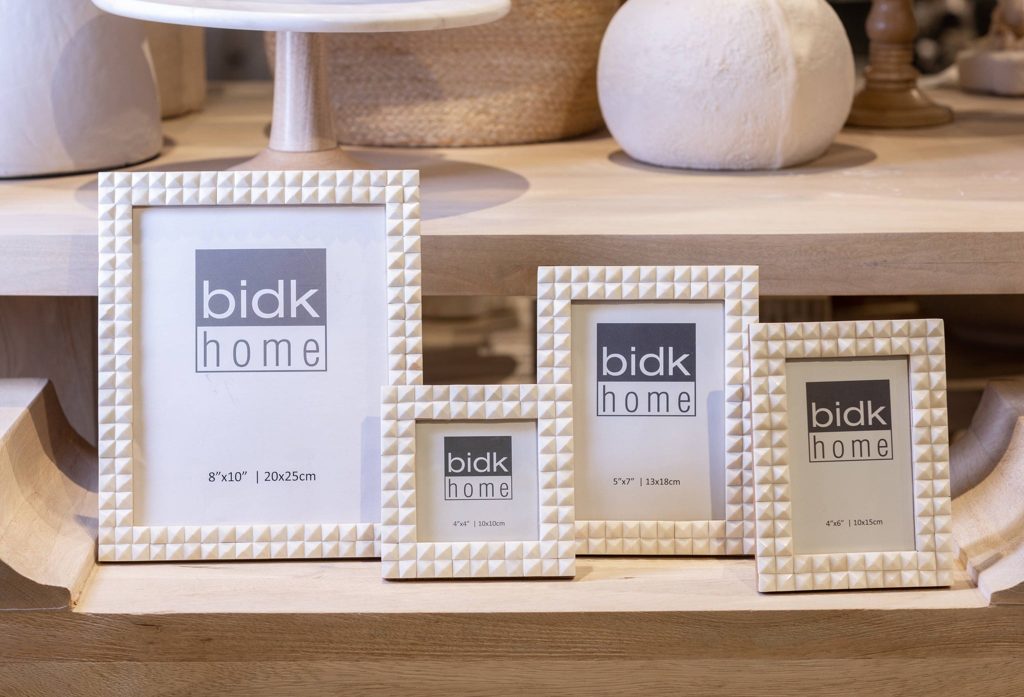 4x6" Bone Diamond Picture Frame