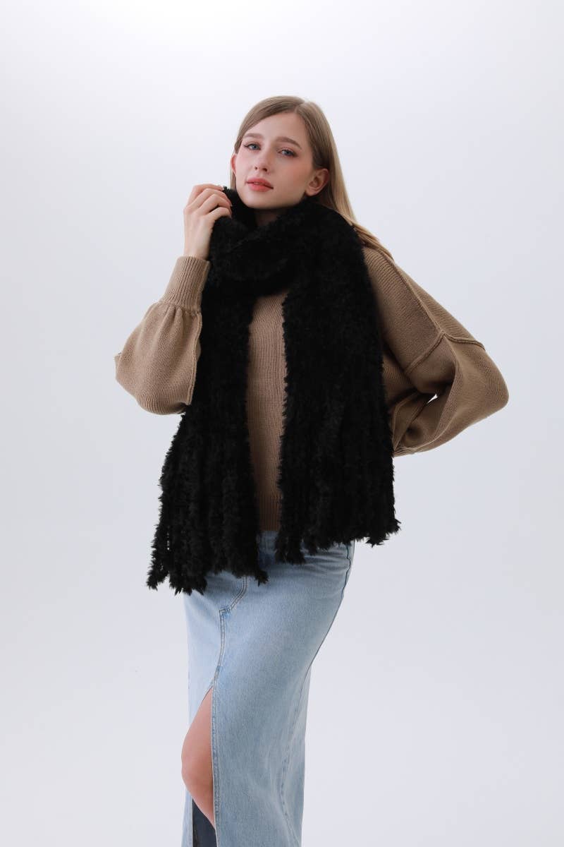 Plush Boucle Knit Scarf with Elegant Fringe – Cozy & Stylish