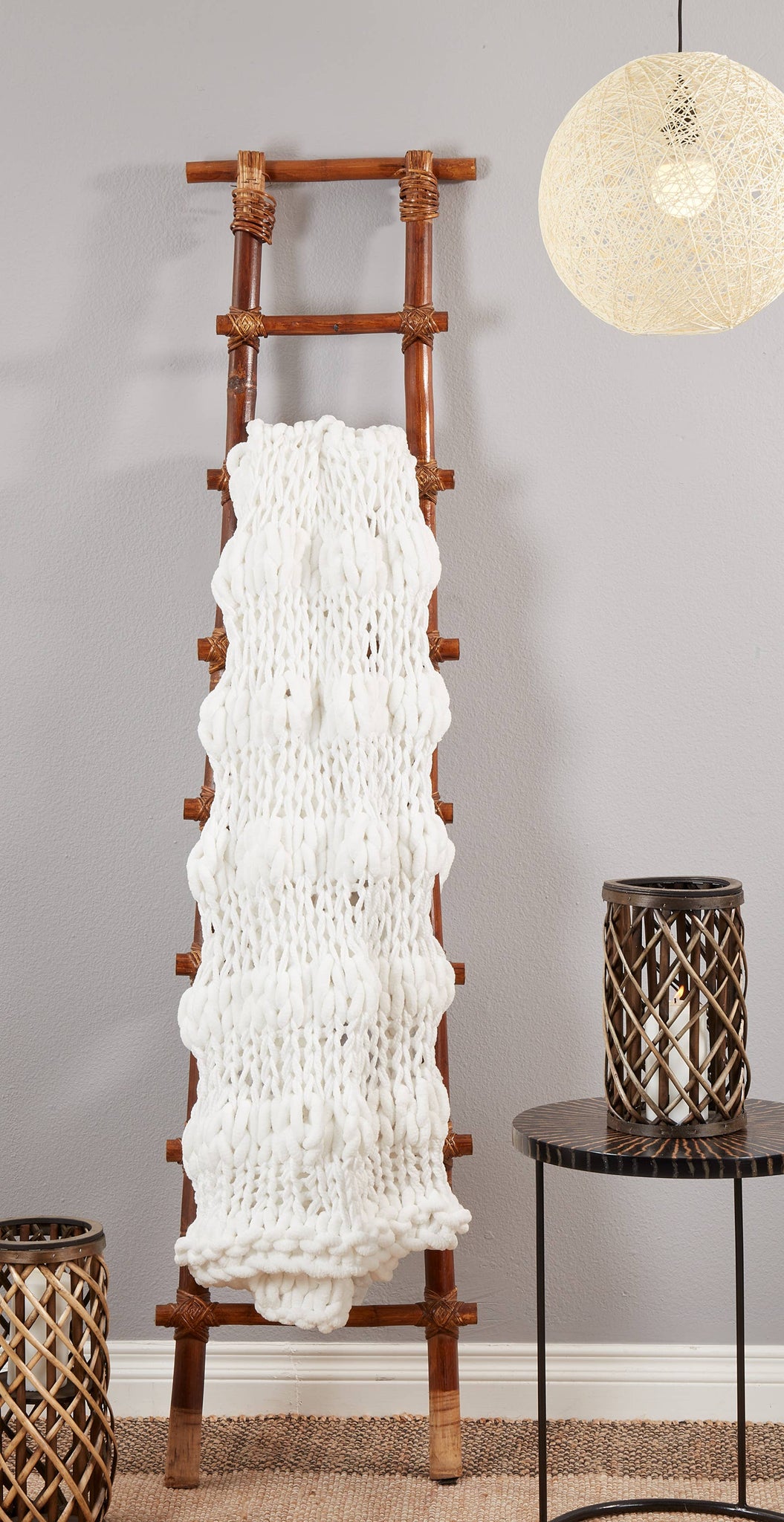 Chunky Knit Throw - Woven Design